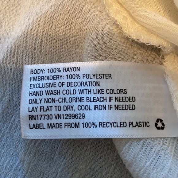 Top - Picture 4 of 4